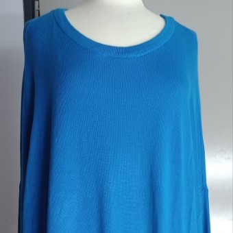 Nieuwe tuniek <br>Merk Fransa <br>maat 50/52