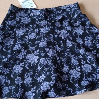 Rokje <br>Merk Zara <br>maat XS